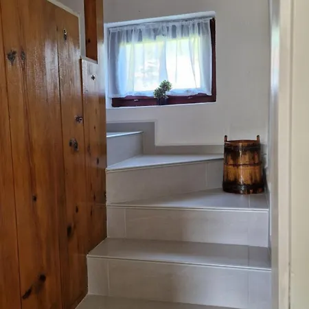 Ferienhaus Domacinstvo Ubovic *