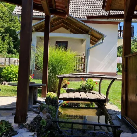 Дом отдыха Domacinstvo Ubovic *