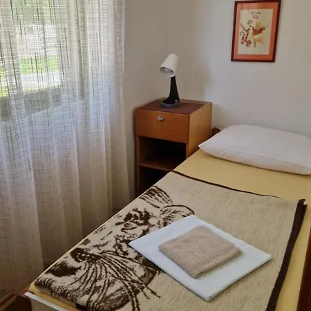 Domacinstvo Ubovic Feriehus Sipovo